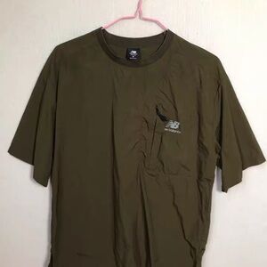 New Balance Men's Short Sleeve Tee in Olive